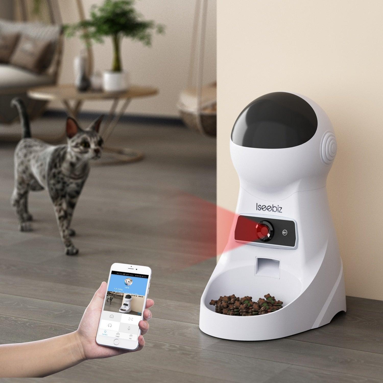 Automatic Camera Record and Voice Support Cat Feeder